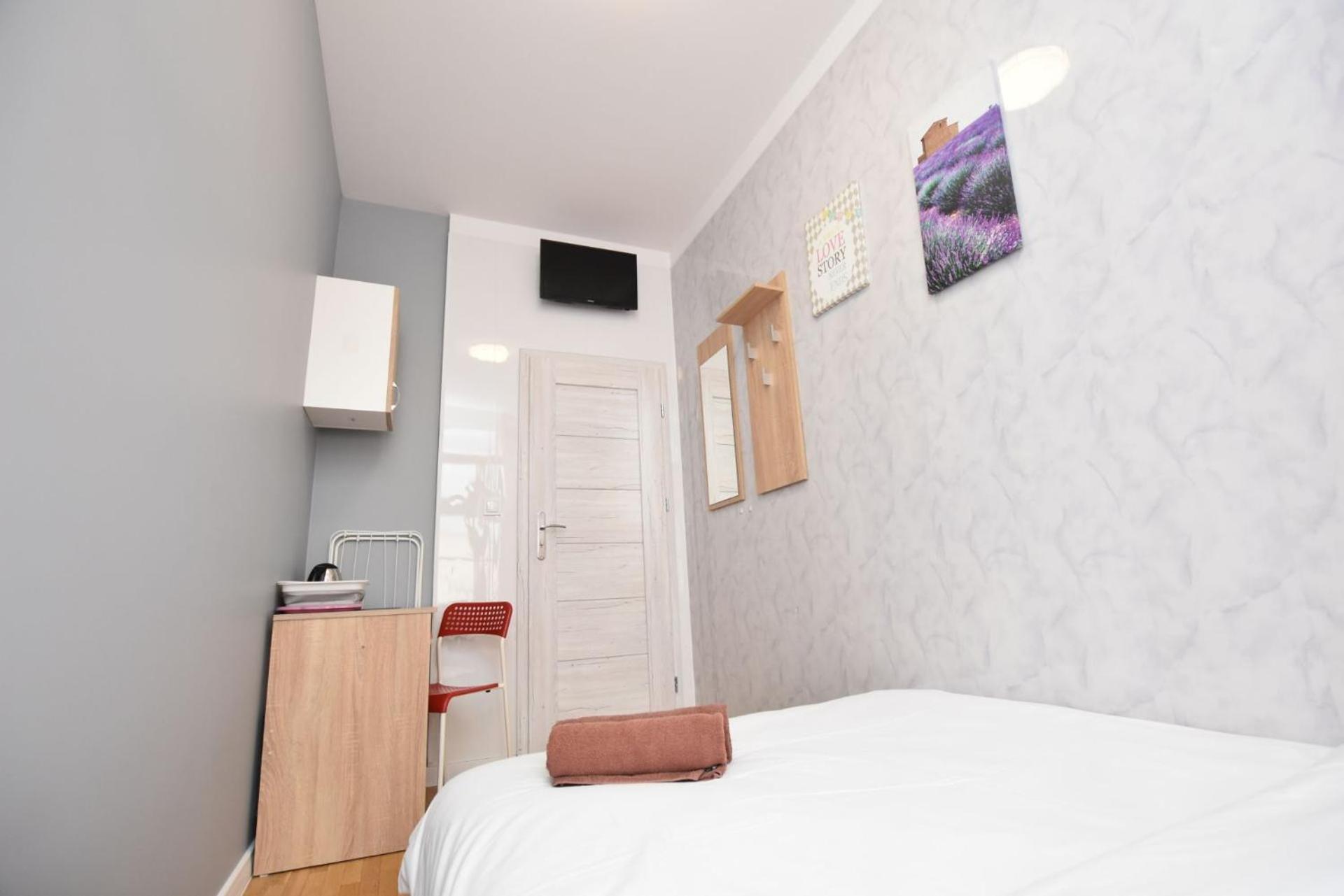 City Central Hostel - Pokoje Prywatne Wroclaw Exterior photo