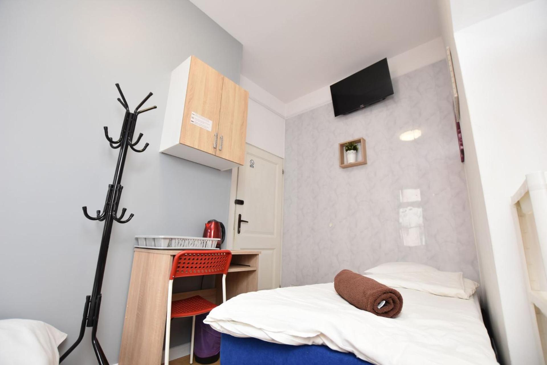 City Central Hostel - Pokoje Prywatne Wroclaw Exterior photo