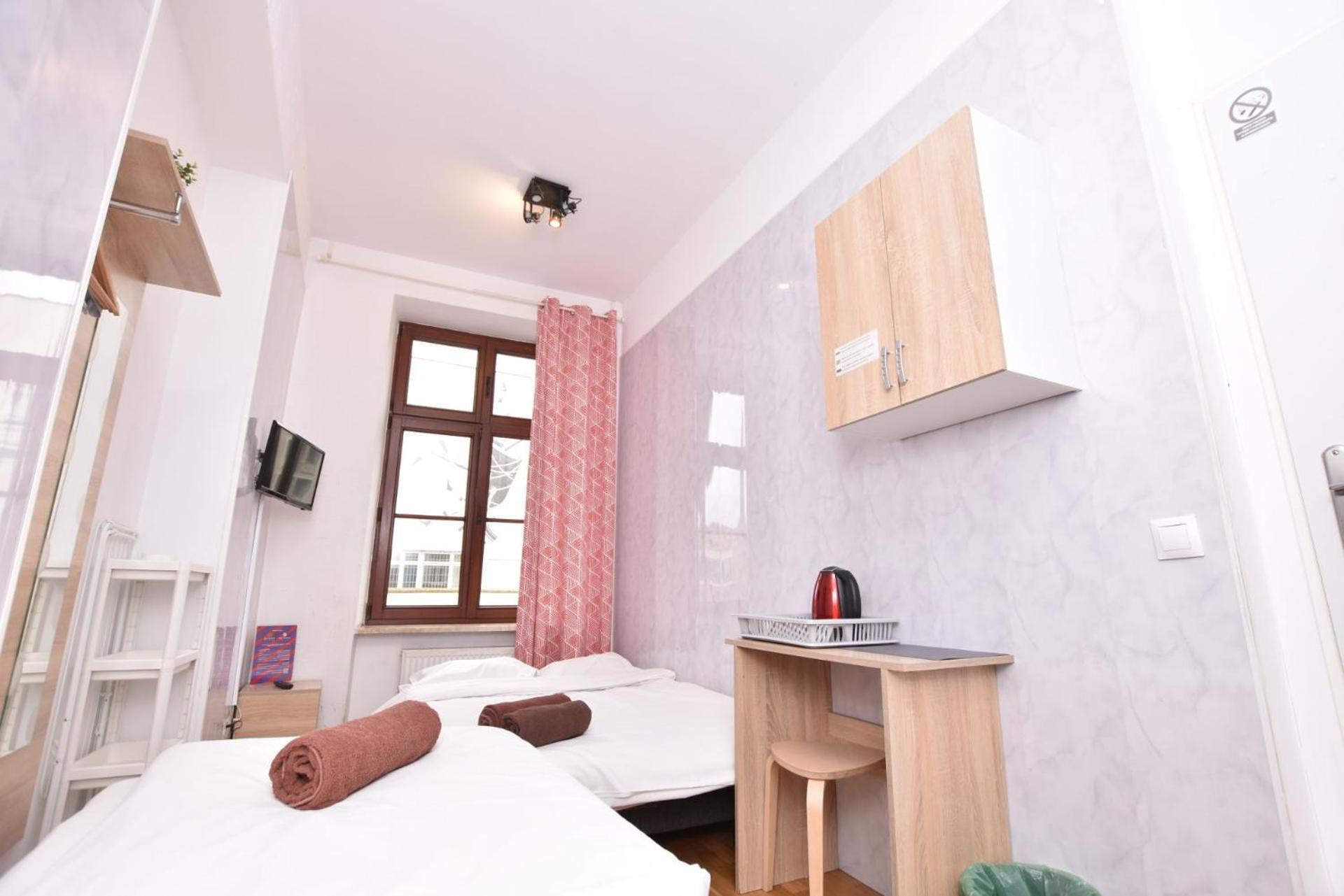 City Central Hostel - Pokoje Prywatne Wroclaw Exterior photo